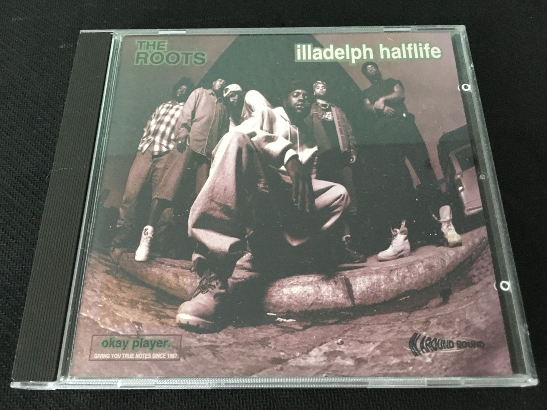 CDs: The Roots - Illadelph Halflife -CD- – Gebraucht aus St.Gallen von MedienJoe