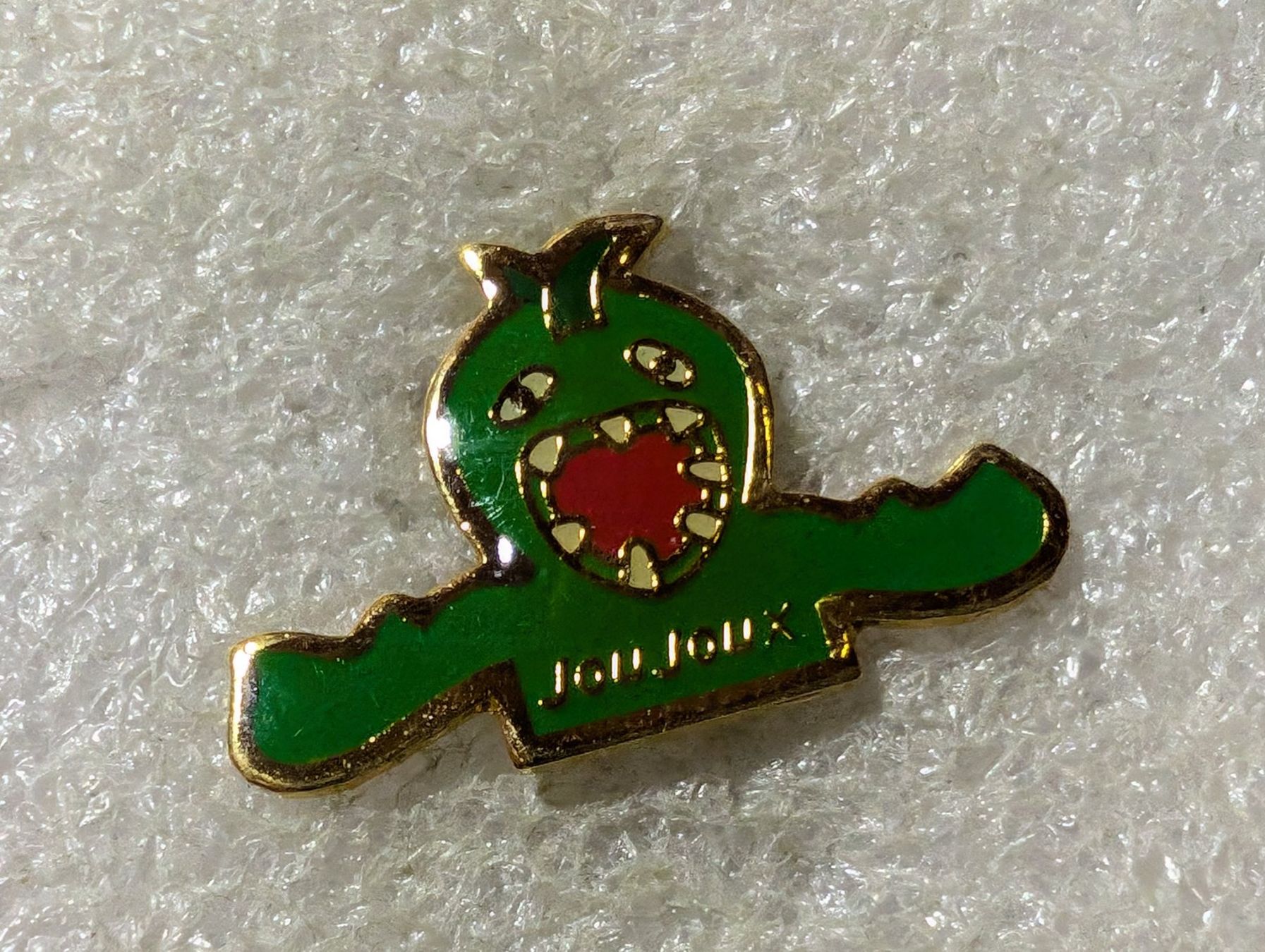 Plaketten & Abzeichen: Ansteckpin 145: Jou Joux – Gebraucht aus Oppligen von Pin-Fall-Shop