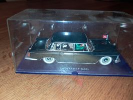 Limousine gouvernementale de l'album Tintin et les Picaros, 