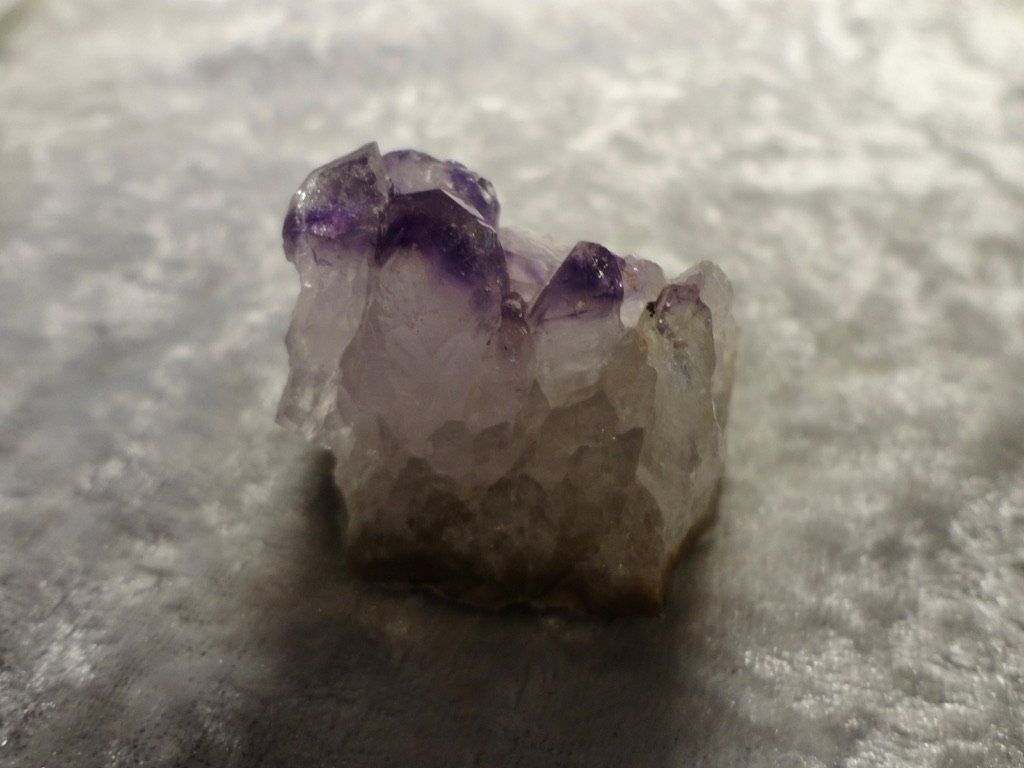 Pietre preziose: Amethyst  roh – Nuovo (secondo la descrizione) da Biberist venduto da Steine