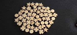 Lot de perles dorées formes variées état neuf bijoux 50 pces