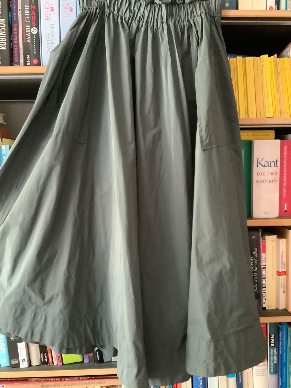 Röcke: Rock – Gebraucht aus Basel von dreiklang01
