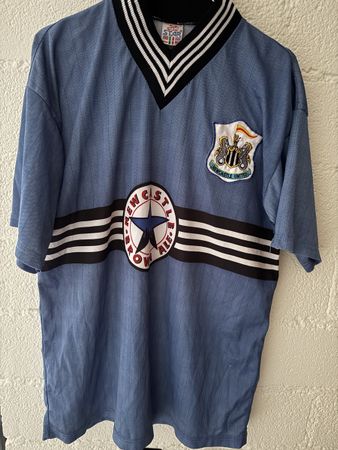 Fussball Trikot Newcastle United Star Gr. L