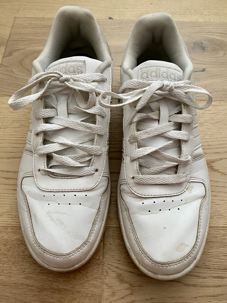 Adidas Scarpe da uomo: Adidas Sneaker [UK 9] – Usato da Susten venduto da AMAZE