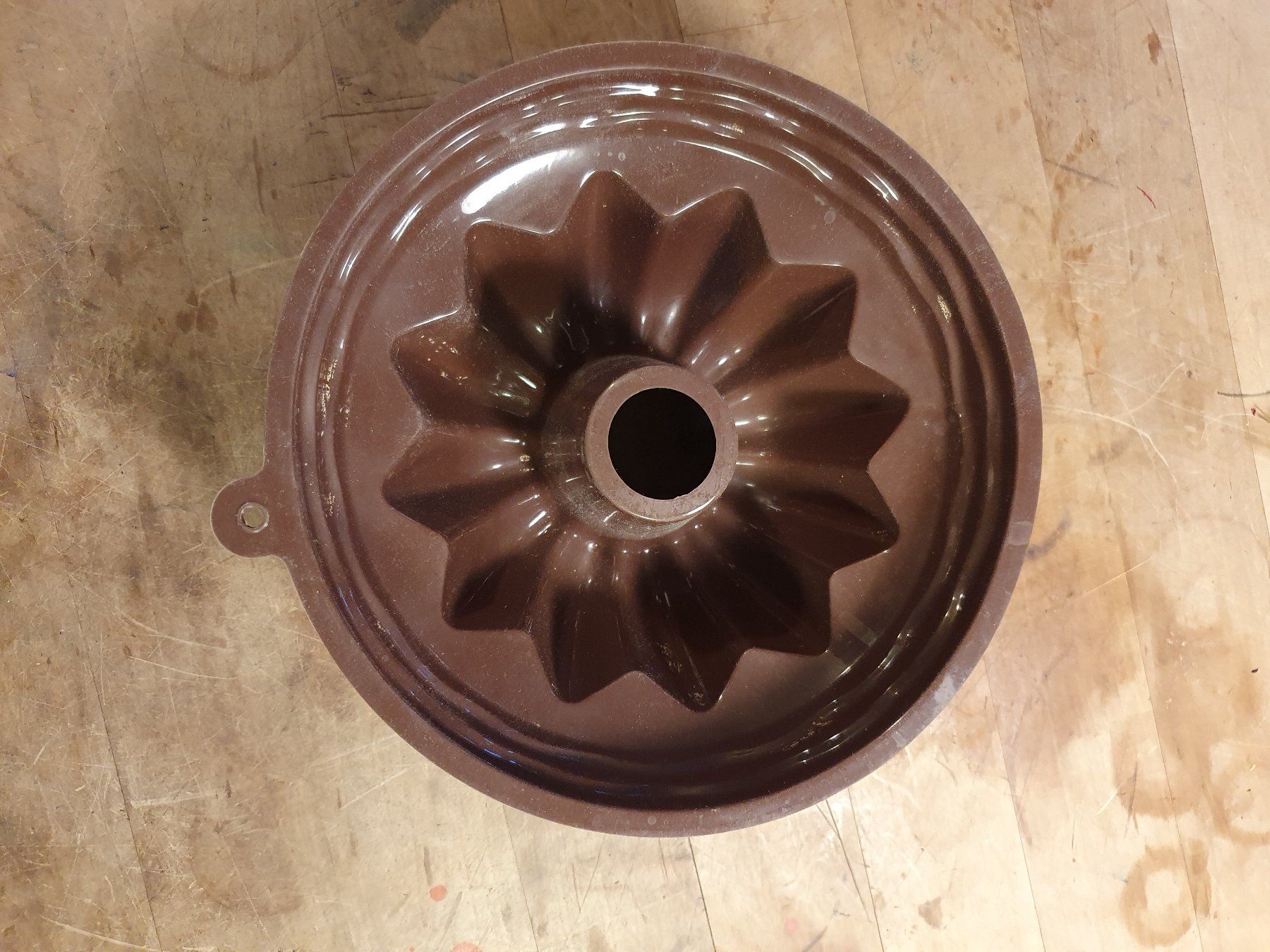 Teglie da forno: Gugelupfform Kunststoff – Usato da Zürich venduto da loosebone 3