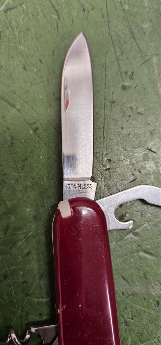 Coltelli tascabile: Sackmesser Rot, mit Apfel Logo – Usato da Burgdorf venduto da gbergler33 1