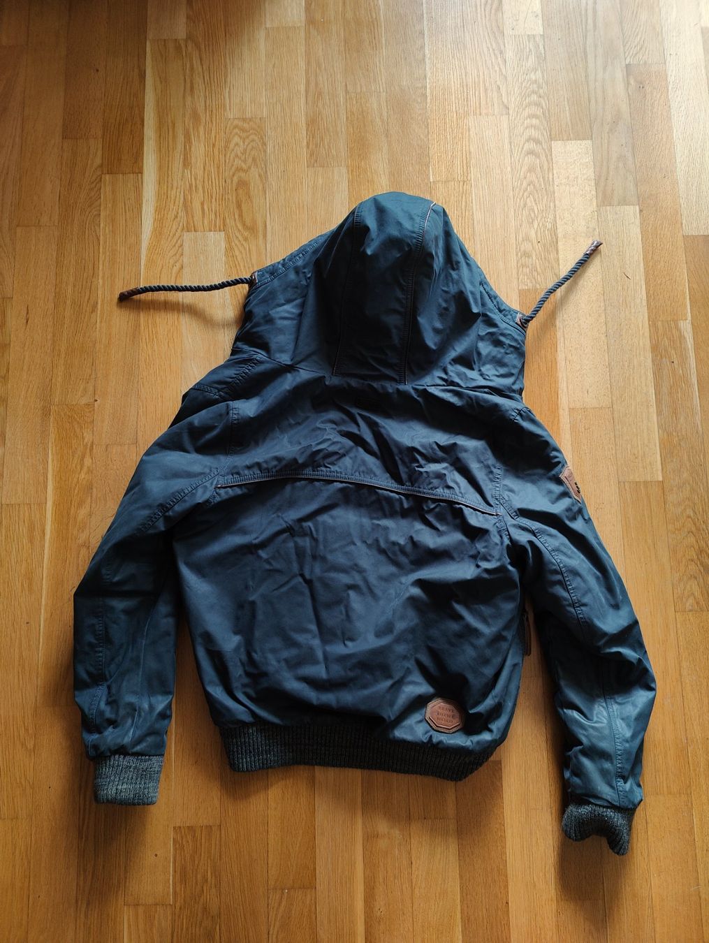 Naketano Giacche: Naketano Winterjacke Damen – Usato da St. Erhard venduto da tif_hql8 1