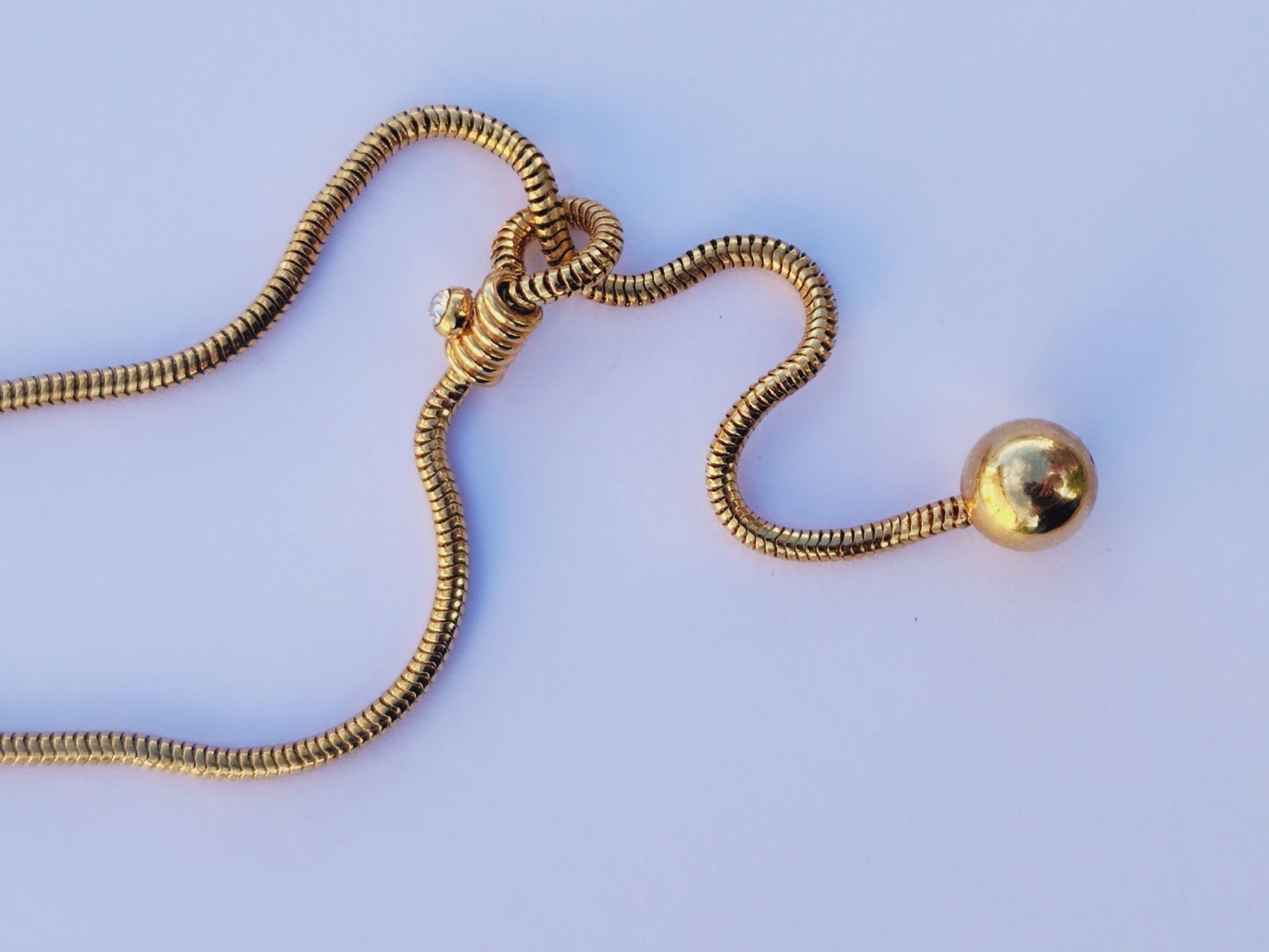 Catenine: Goldkette, Y-Form, verstellbar, Kugel, Modeschmuck – Usato da St. Gallen venduto da GIULESGG 2