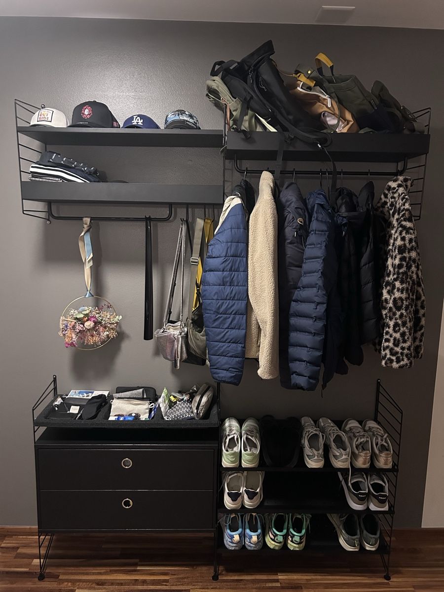 String Garderobe: Garderobe String Regale – Gebraucht aus Rapperswil SG von AndrePalu 4