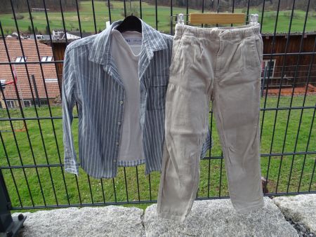 Zara Set Hemd gestreift, Hose Beige & T-Shirt Gr. 120/128