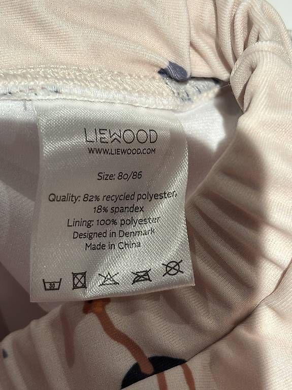 Costumi da bagno: Costume da bagno – Usato da Locarno venduto da Tiz89 1