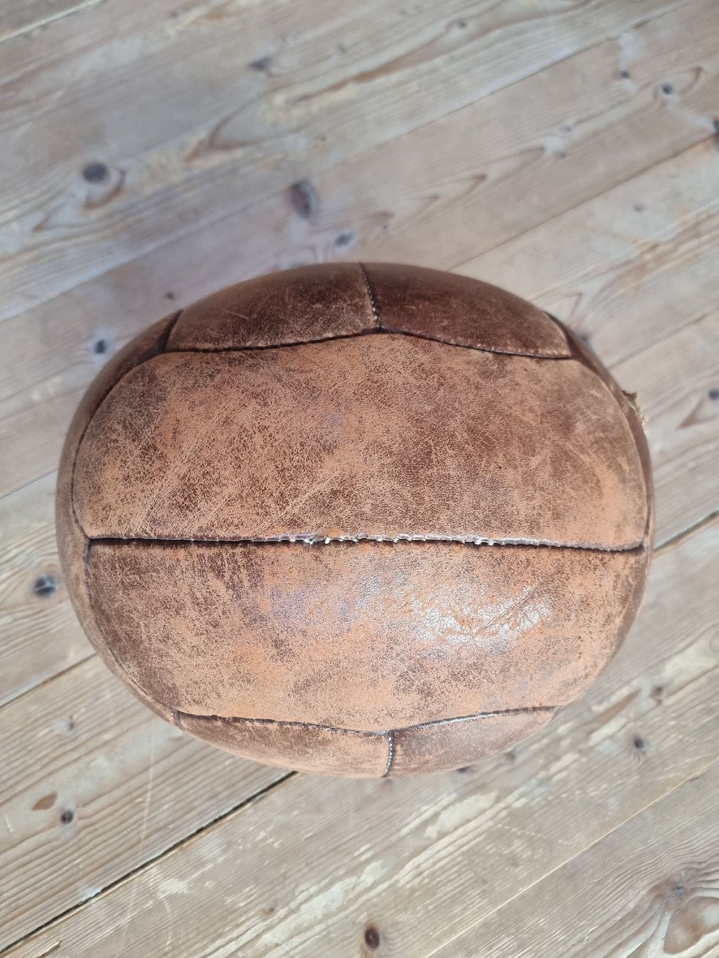 Alder+Eisenhut Palloni: Medizinball Leder antik – Usato da Nidau venduto da Wertas2 4