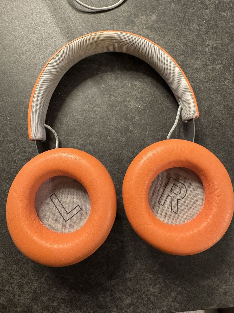 Bang & Olufsen Cuffie: B&O Beoplay H4 Bluetooth Kopfhörer – Usato da Zürich venduto da dan_bxq2 1