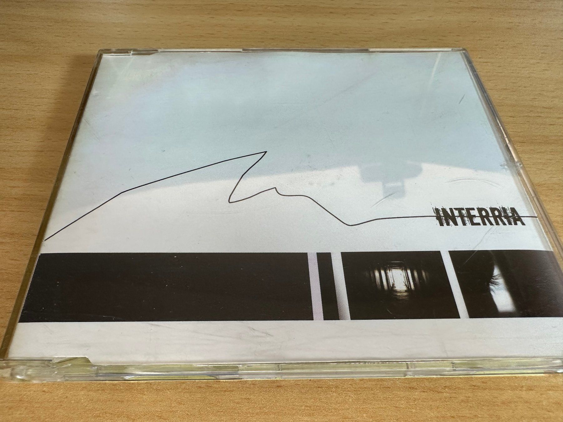 CD: Interria – Untitled - Single CD – Usato da Rikon im Tösstal venduto da Alpenmutz