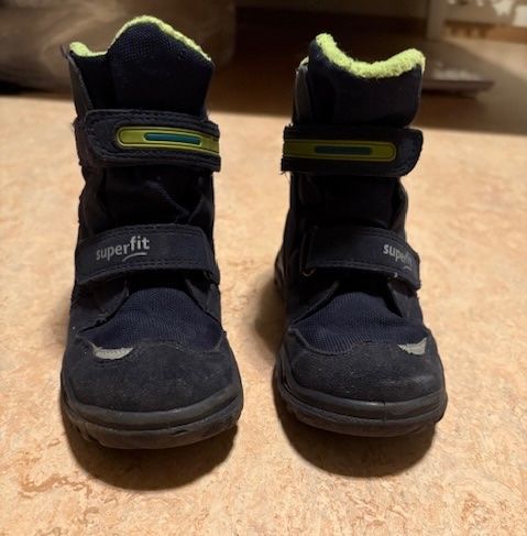 Scarpe per ragazzi: WINTERSCHUHE KINDER – Usato da Neftenbach venduto da Aldo_C