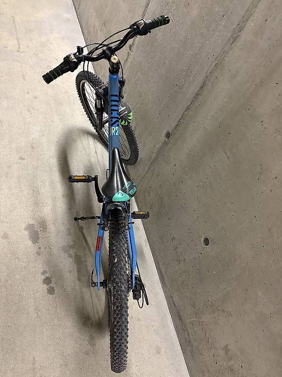 Velos: Kindervelo Marke Scott 24 Zoll – Gebraucht aus Zürich von sch_kqj7 2