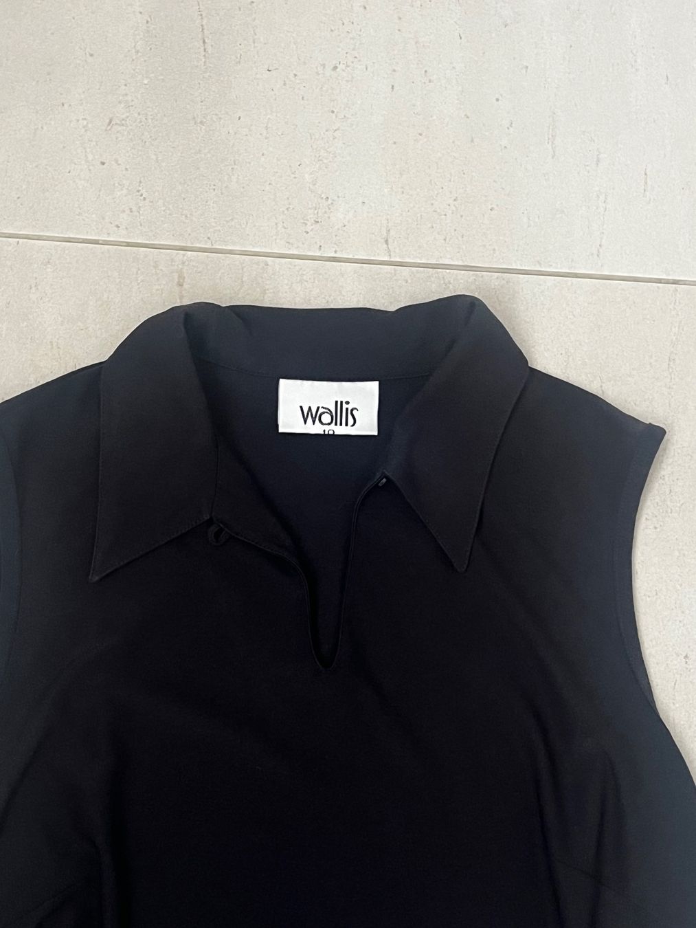 Top: Damen Top von Wallis Gr 38 – Usato da Luzern venduto da Sono2 1