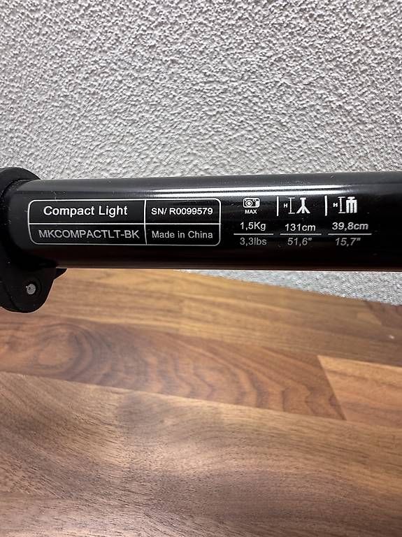 Manfrotto Treppiedi & Teste: Manfrotto Stativ Compact Ligh Alu – Usato da Seengen venduto da D_Murer 2
