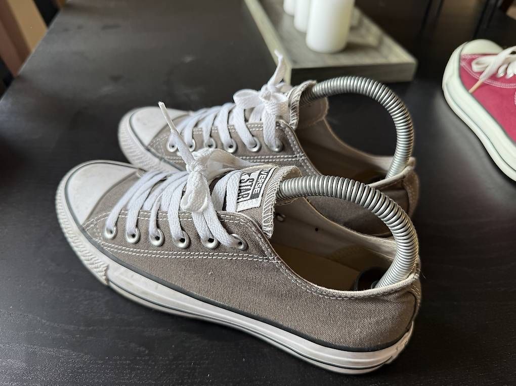 Chaussures femmes: Converse Schuhe 38 – D'occasion à Basel par momo.st 1