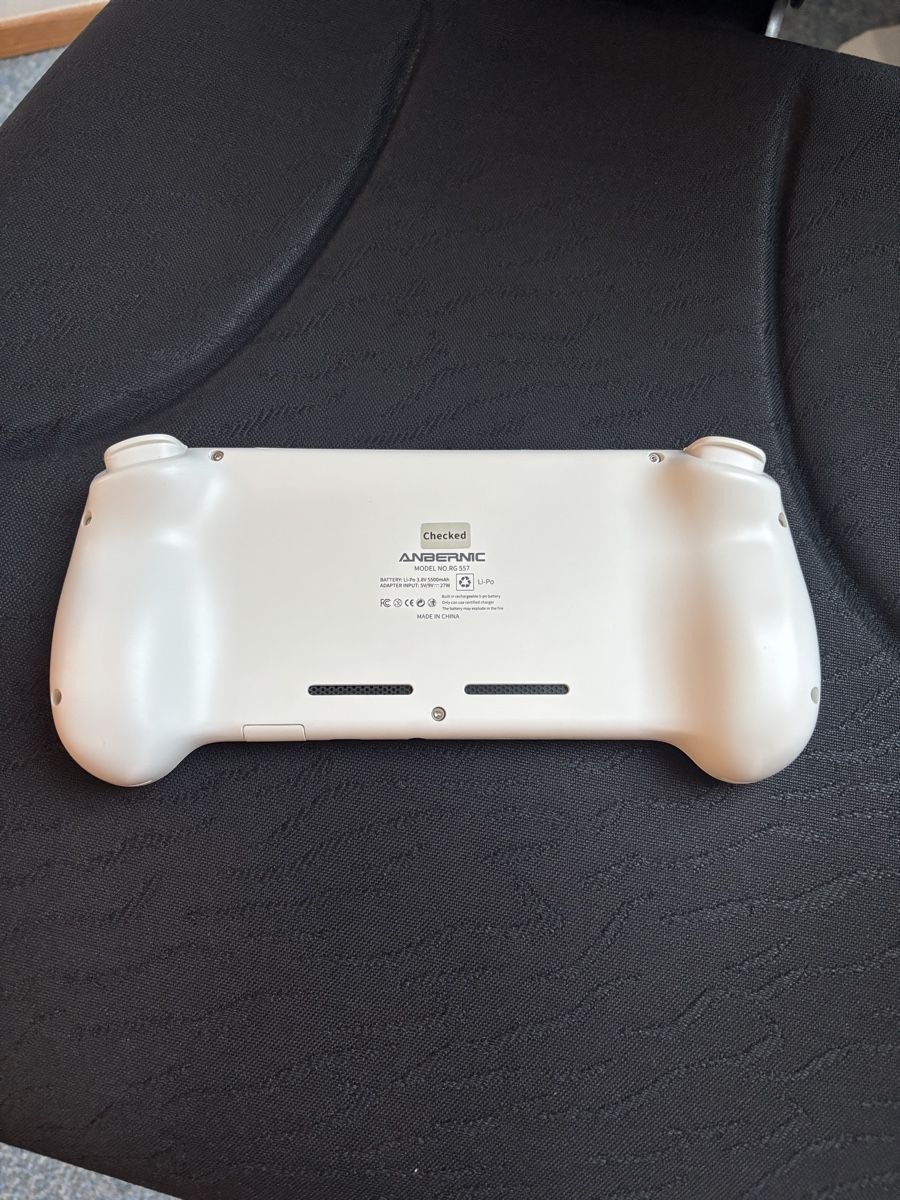 Anbernic Console: Anbernic RG557 Handheld Konsole Retrogaming – Usato da Windisch venduto da Tkweb 1