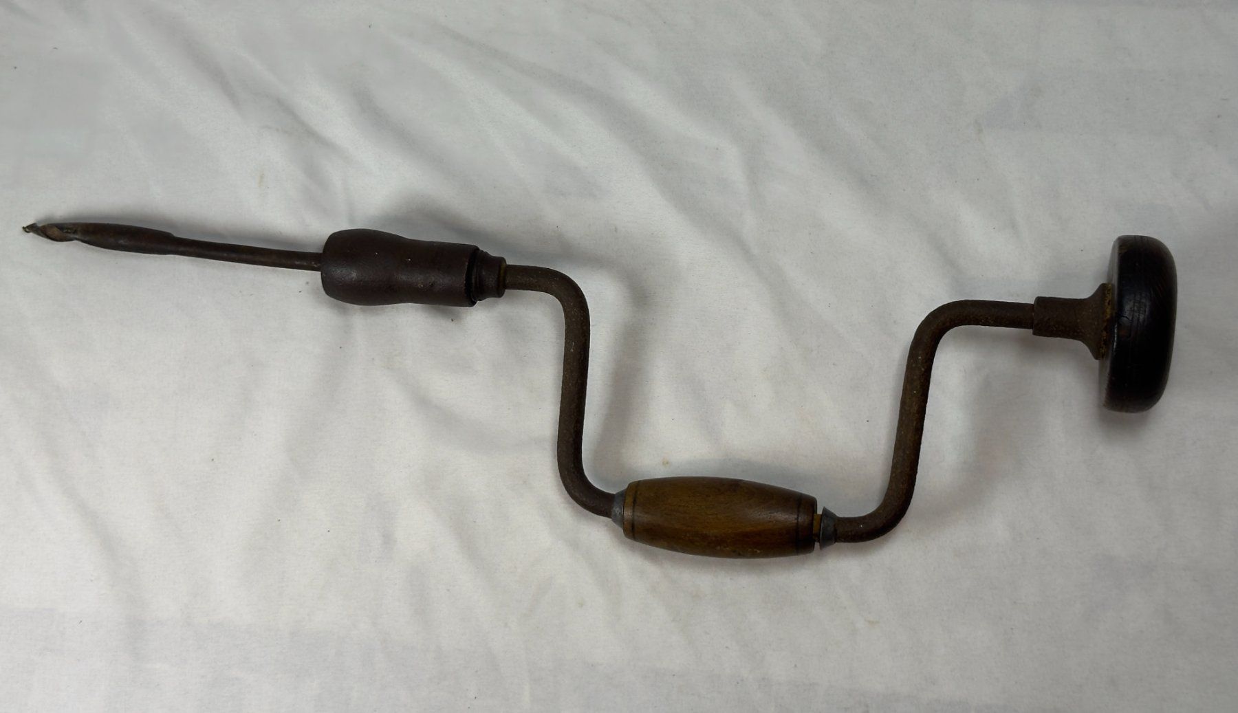 Tutti gli attrezzi: Ancienne Perceuse manuelle – Usato da Tramelan venduto da lolopat 1