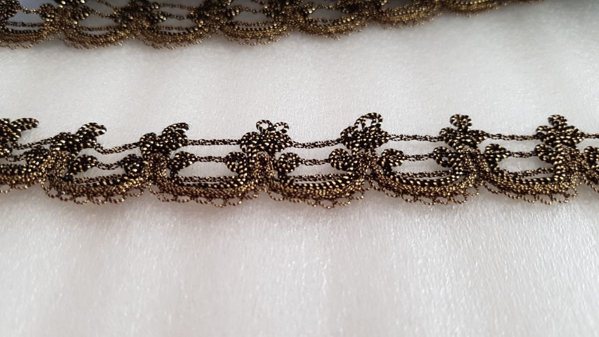 Stoffe: Spitze MOKUBA DunkelGold 1m. – Neu (gemäss Beschreibung) aus Zürich von 280_yc86 3