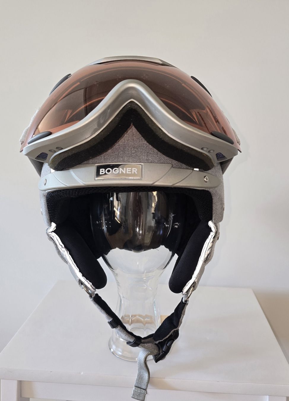 Bogner Helme: Skihelm von Bogner, M – Neu (gemäss Beschreibung) aus Zollikon von C.fromParis 1