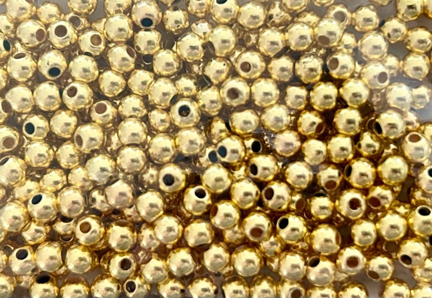 Perlen (unechte): Perlen / Bastelperlen goldfarben, 4mm, 300 Stück – Neu und originalverpackt aus Geneve von vane267