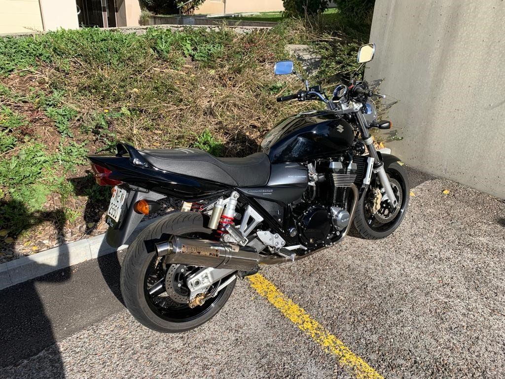 Suzuki Strada: Moto Suzuki 1400 GSX – Usato da La Chaux-de-fonds venduto da ccjp 7