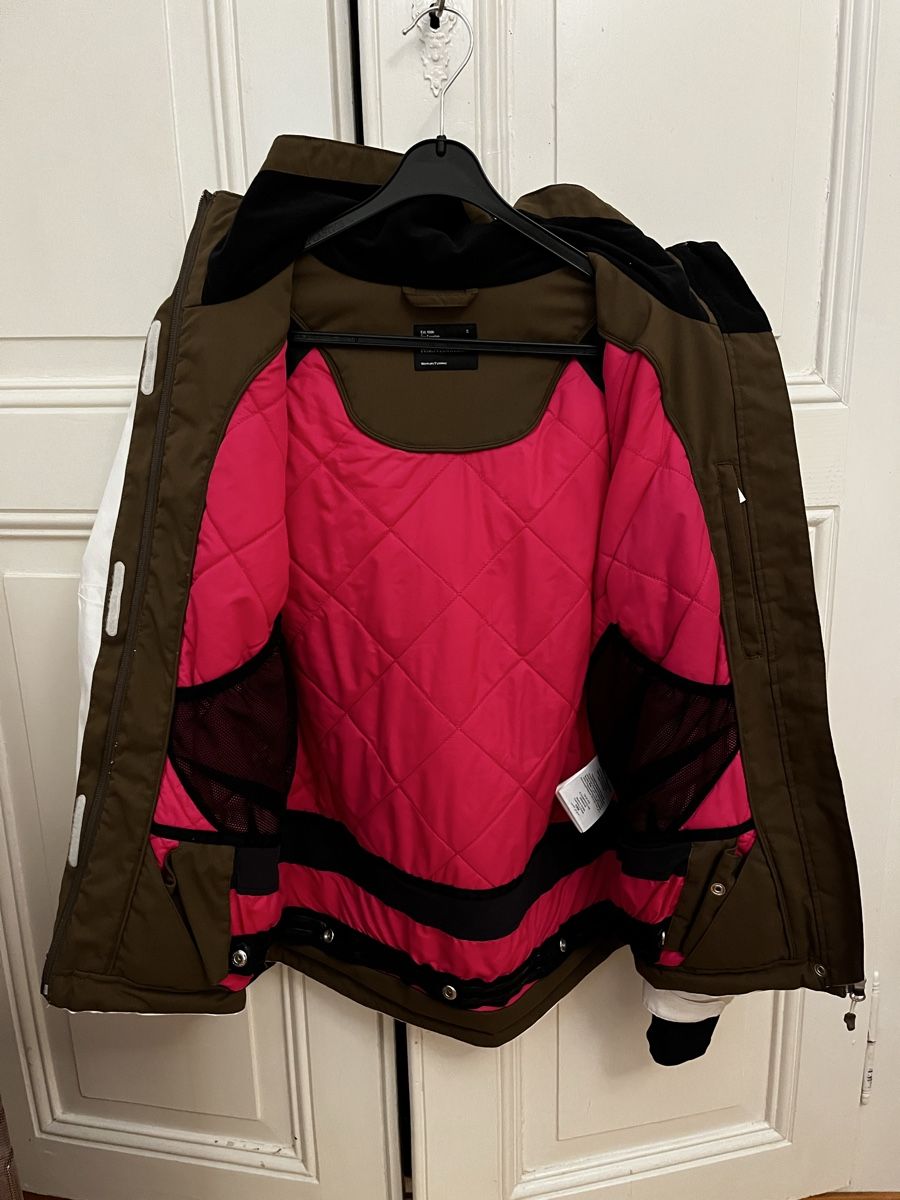 Peak Performance Vestes: Peak Performance Ski Jacket – D'occasion à Bulle par sar_h7bm 1