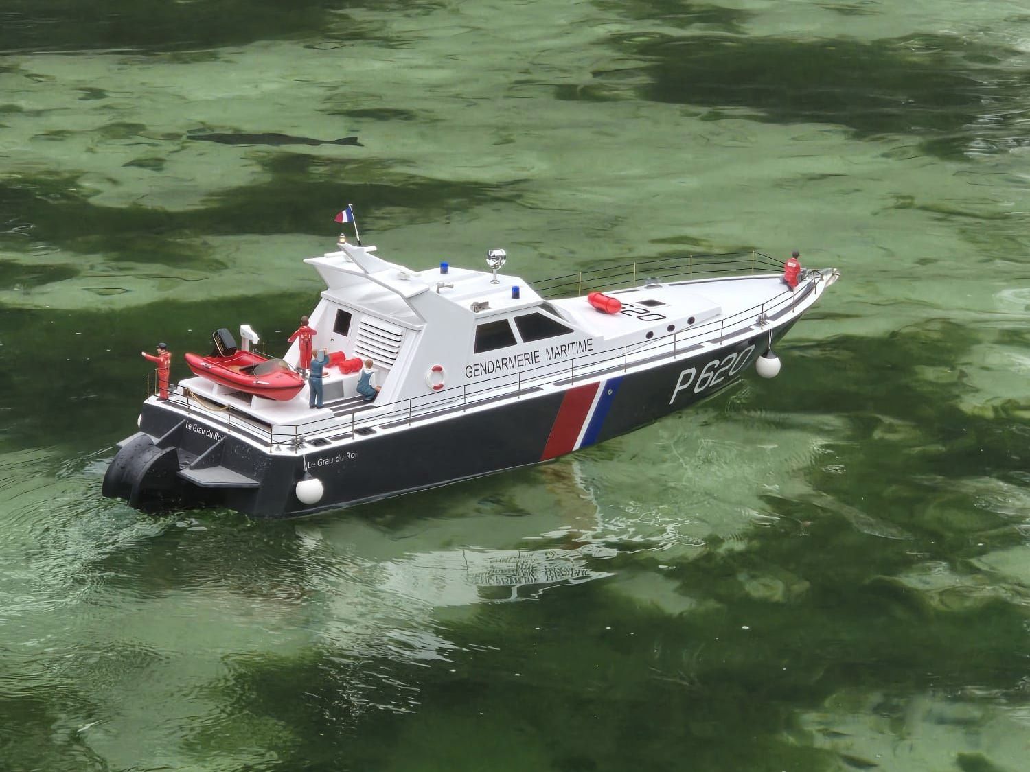 Graupner RC Modellbau: Graupner Commodore Patrol Brushless – Gebraucht aus Bellach von Super15 1