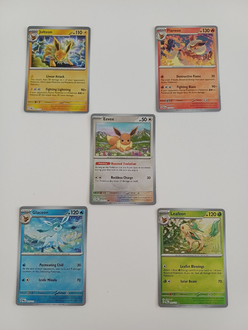 Pokémon Carte collezionabili: 5 Eeveelutions Pokeball Prismatic Evolutions – Nuovo (secondo la descrizione) da Wohlen AG venduto da LXFreshK_