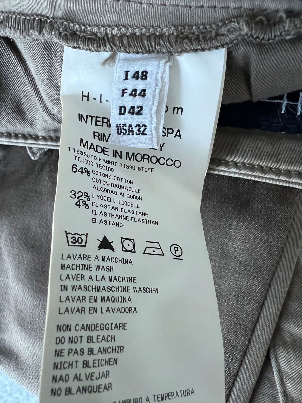 High Pantaloni: Hose von High – Usato da Remigen venduto da Orlana7 5