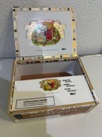 Schöne & elegante Zigarren-Box, Romeo Y Julieta 1876 Bully