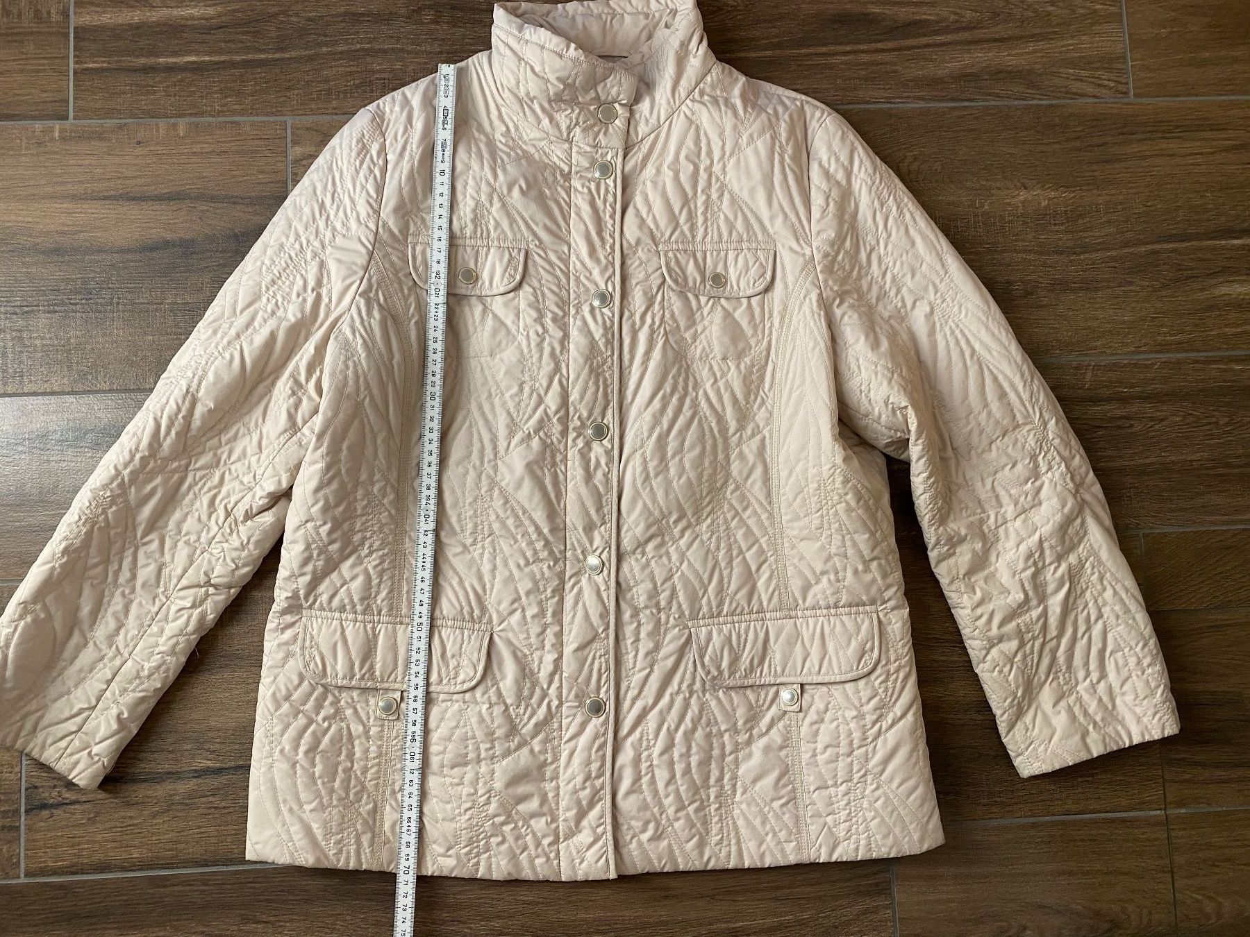 Gerry Weber Giacche: Gerry Weber leichte Jacke beige Gr. 44 – Usato da Pratteln venduto da a23_j2gs 5