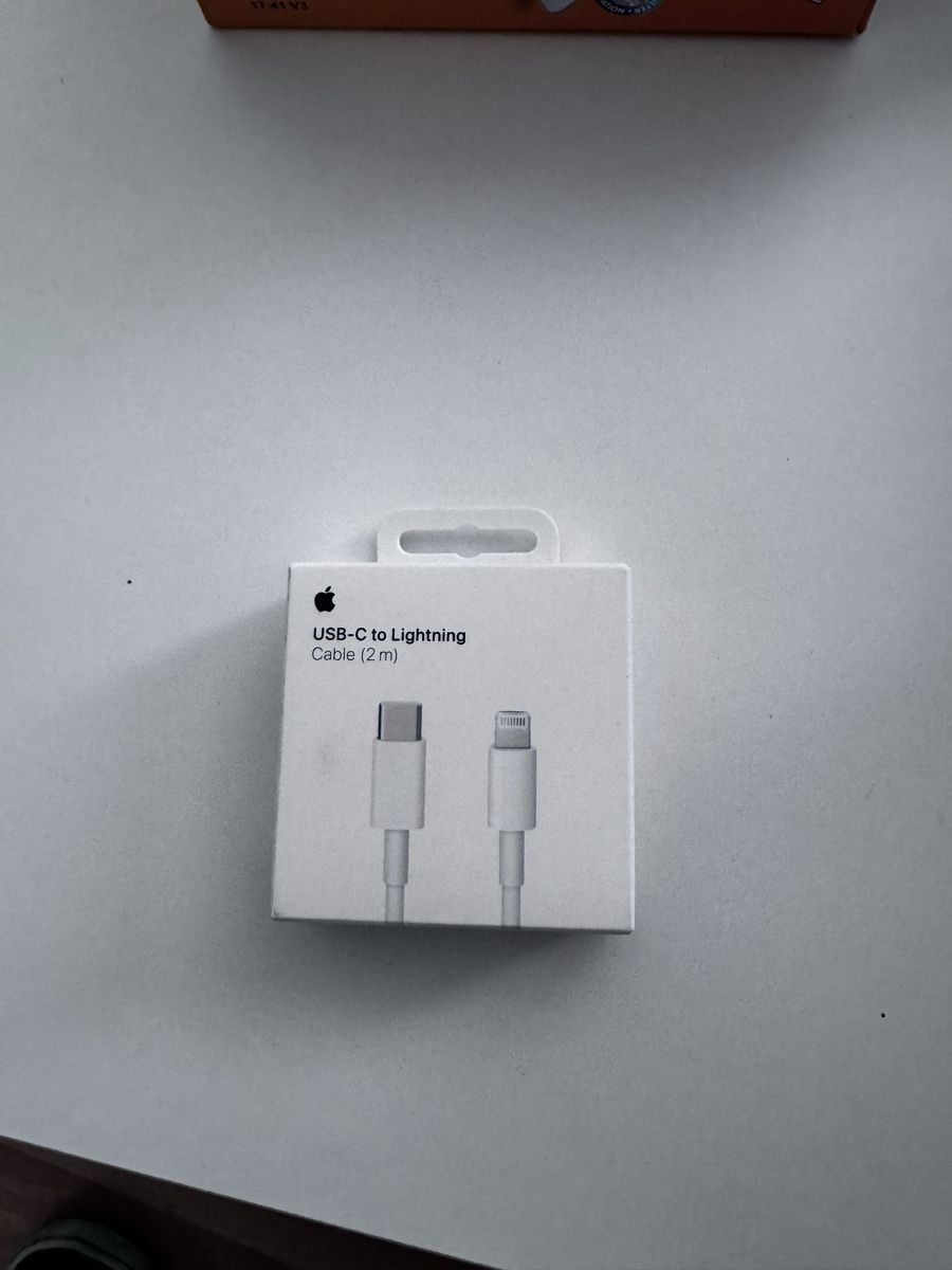 Apple Cavi: Apple USB-C zu Lightning Kabel 2m, ungebraucht, sofort! – Nuovo e nell'imballaggio originale da Emmenbrücke venduto da Salamanter63