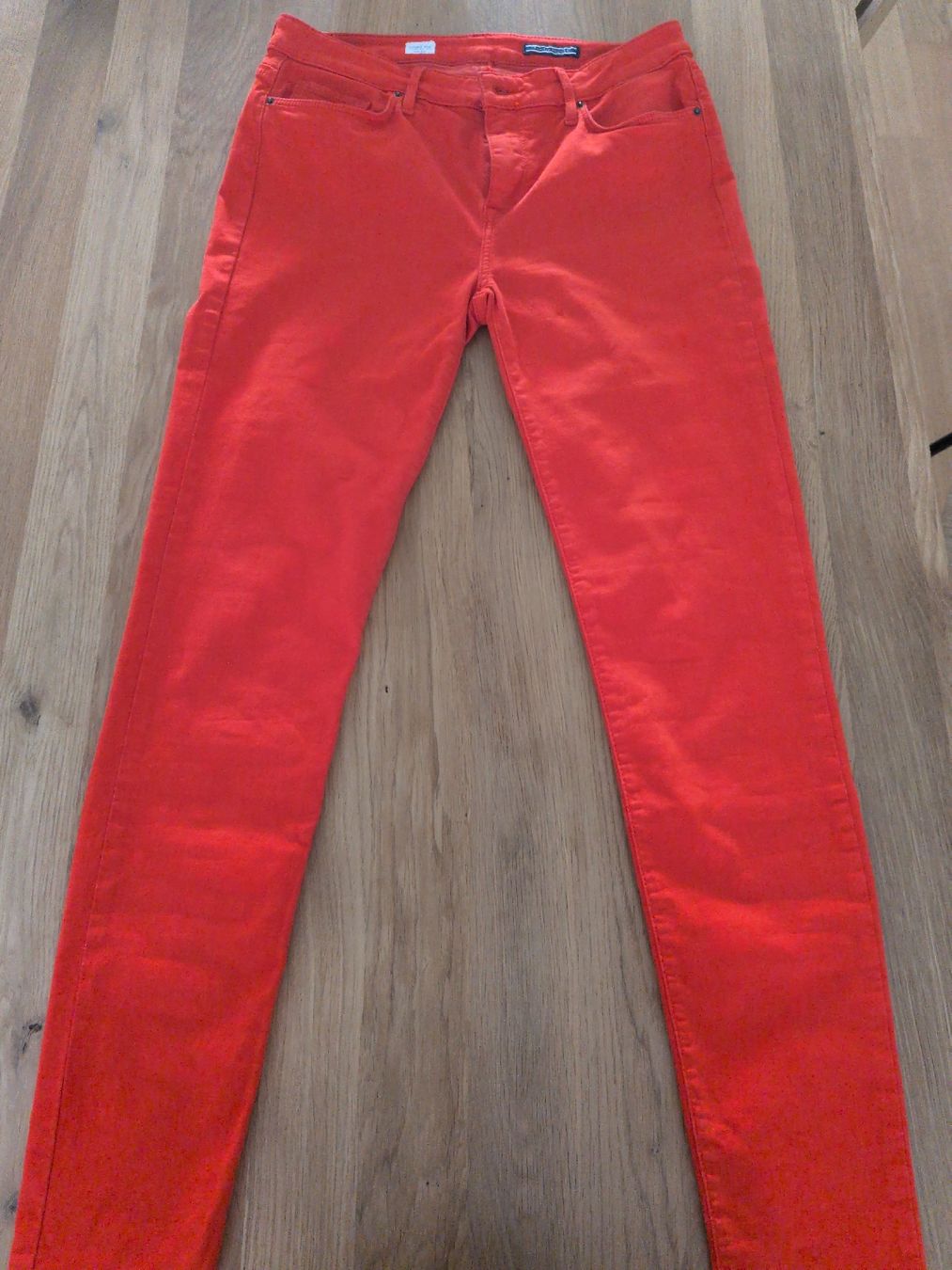 Tommy Hilfiger Jeans: Tommy Hilfiger Jeans  – Nuovo (secondo la descrizione) da Aarburg venduto da Noemi.H 2