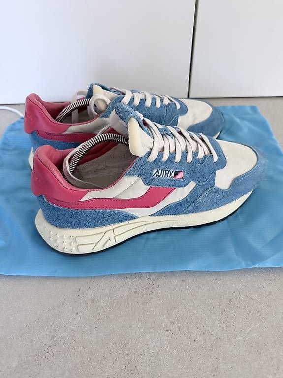 Scarpe da uomo: Sneaker Autry Reelwind Gr. 45 neuwertig  – Usato da Seewen SZ venduto da mar_5yzl