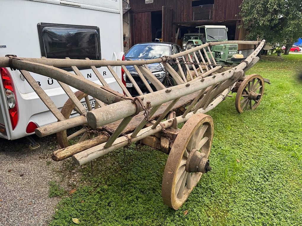 Carrelli di trasporto: Alter Leiterwagen – Usato da Gipf-Oberfrick venduto da pis_c6vd 1