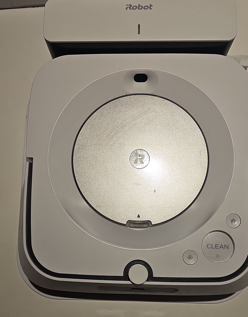 Altro in Apparecchi per la pulizia: iRobot Braava Jet M6 - Wi-Fi Connected Mopping Robot – Usato da Immensee venduto da Gitter