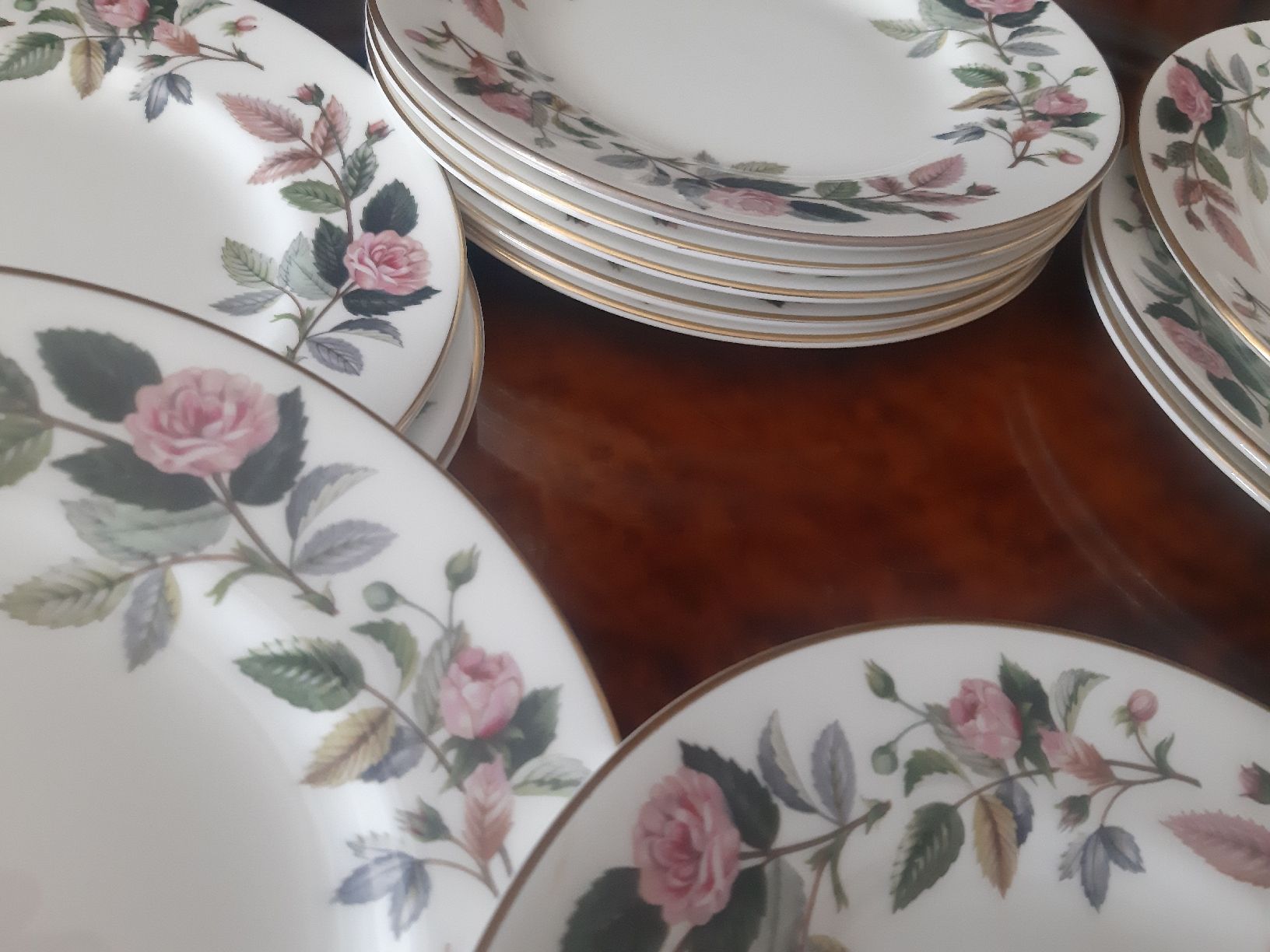 Wedgwood Teller: Teller WEDGWOOD – Neu (gemäss Beschreibung) aus Schattdorf von epp_db95 1