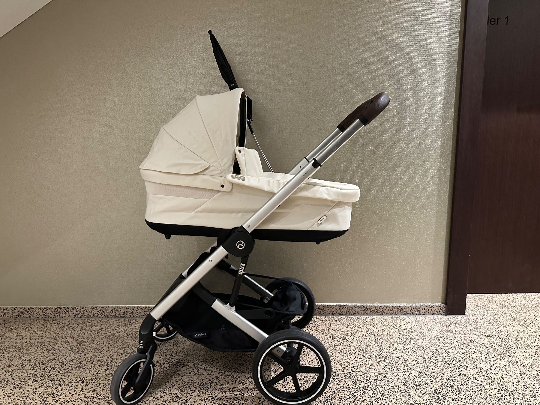 Culle: Cybex Balios Stroller & Carry Cot – Excellent Condition – Usato da Zuerich venduto da gio_99lx
