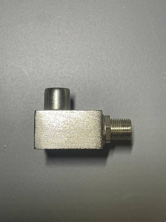 Hubs & Switches: Tratec TV - internet splitter – D'occasion à Zürich par S_Goncalves