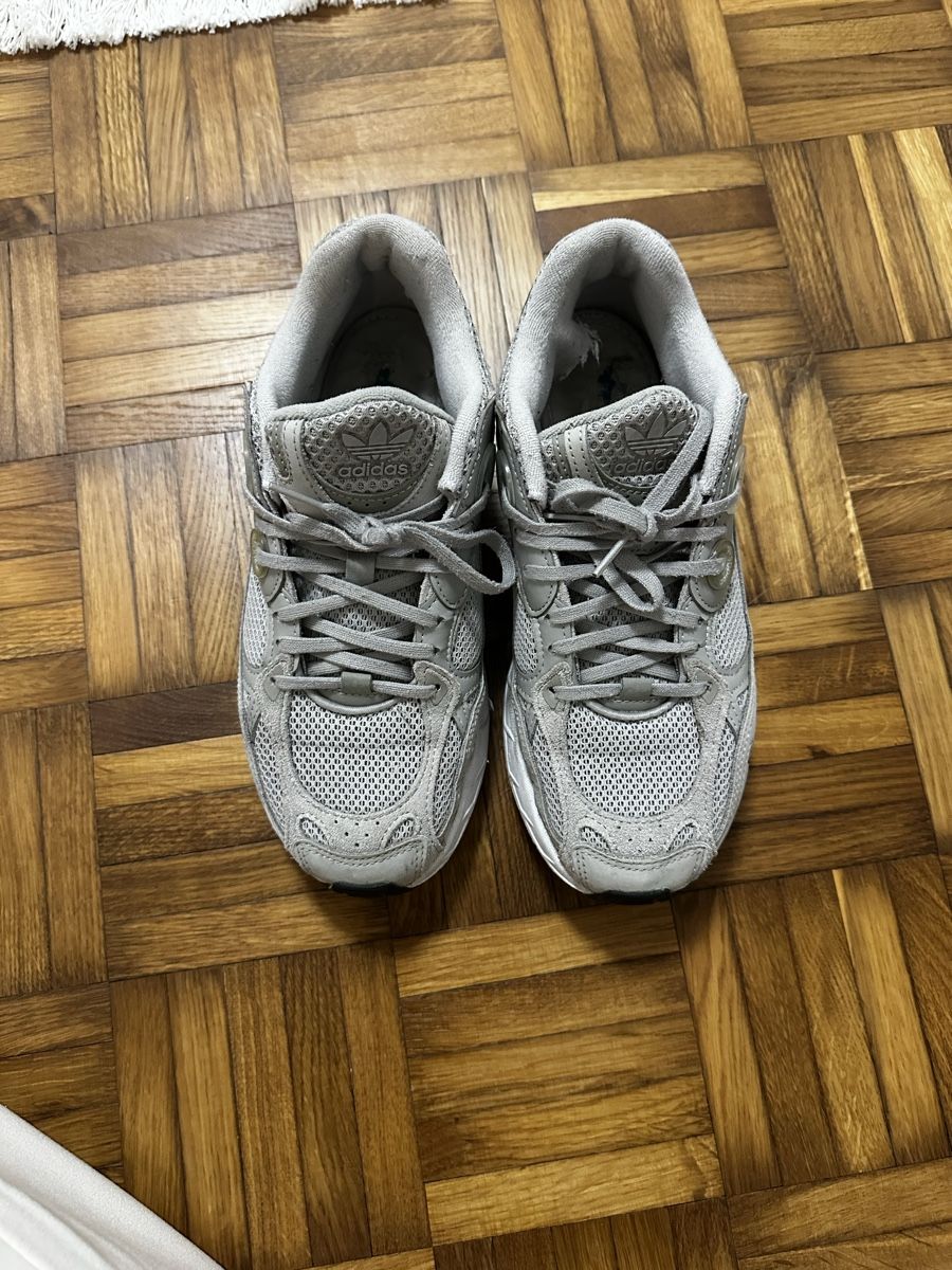 Adidas Scarpe da donna: Adidas Astir Sneakers  – Usato da Dübendorf venduto da din_dl9l 7