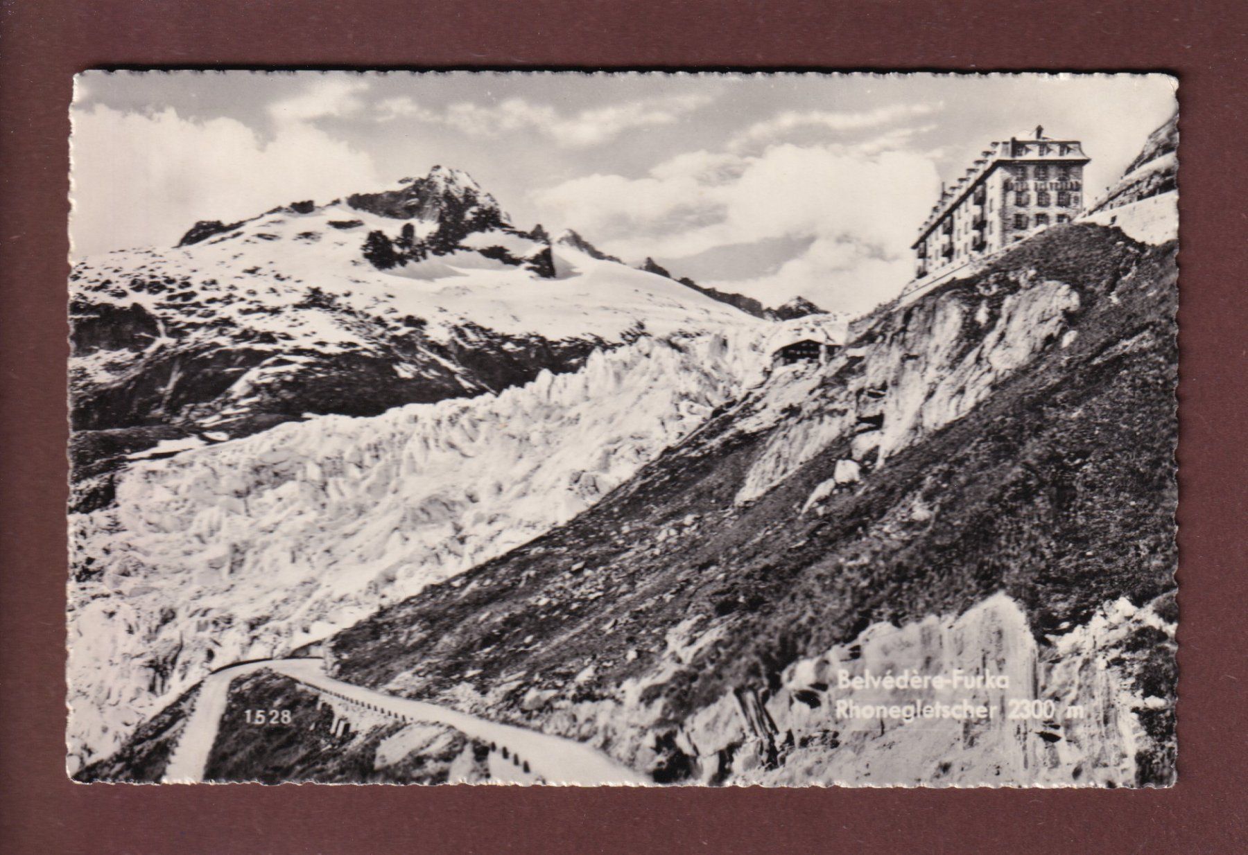 Cartoline postali: BELVEDERE-FURKA - Rhonegletscher – Usato da Pully venduto da nicecards
