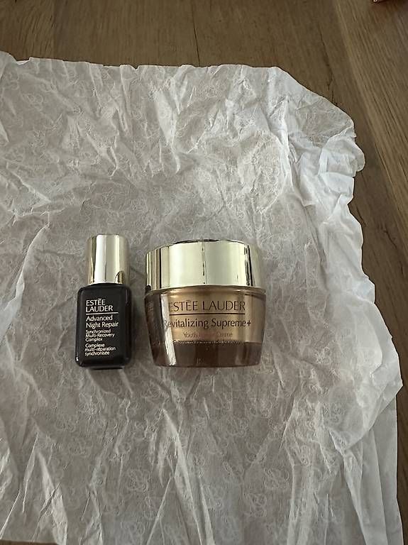 Cura del viso: Estée Lauder Pflege-Set – Usato da Busswil BE venduto da verowo