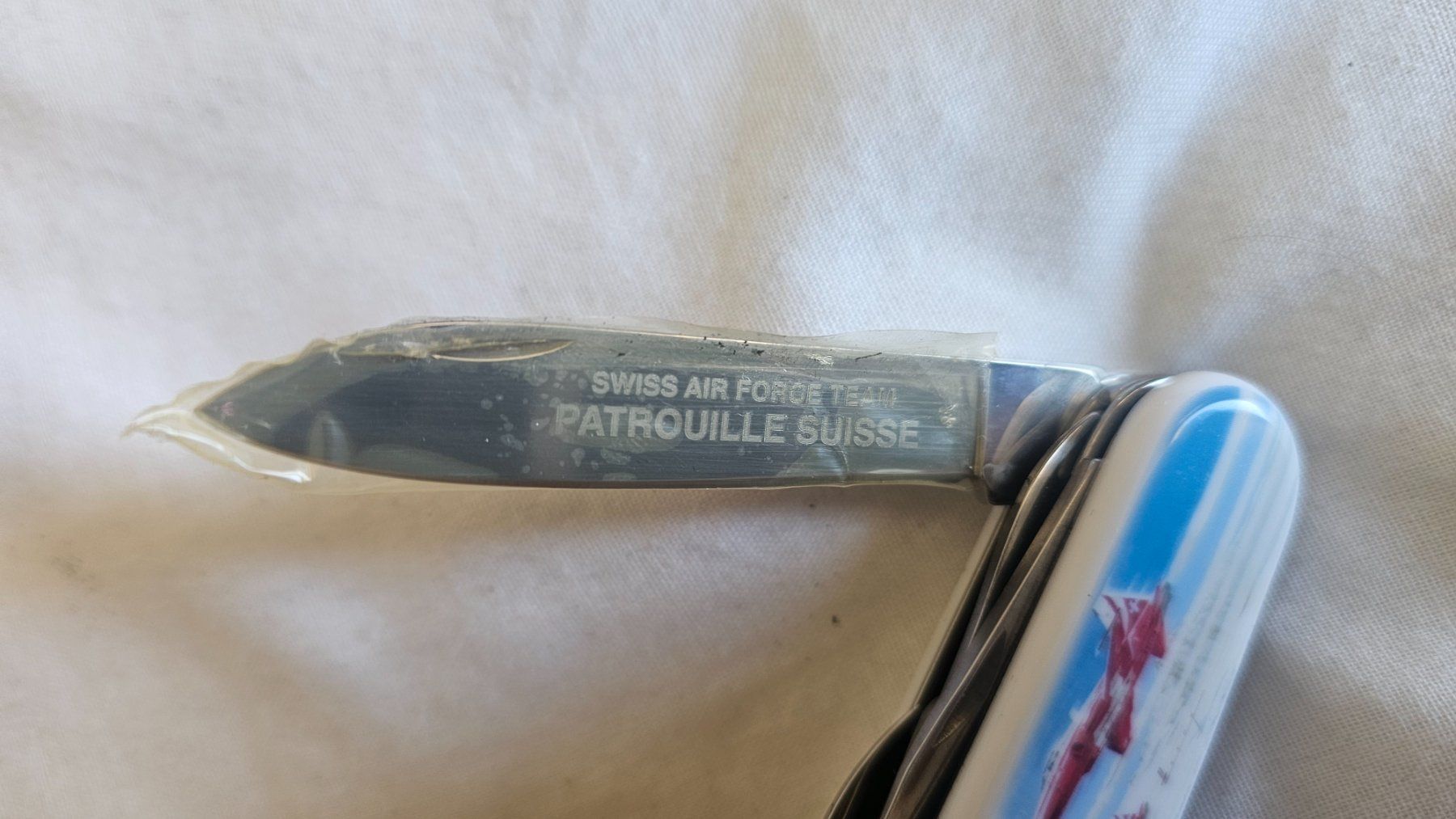 Taschenmesser: Patrouille Suisse couteau limited édition – Neu und originalverpackt aus Etoy von angi020 5
