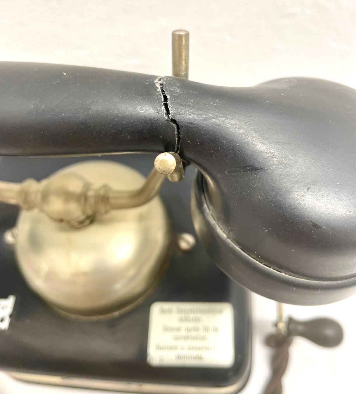 Telefoni: Antikes Tisch Kurbel Telefon, um 1920 – Difettoso da Niederdorf venduto da LeptonAG 3