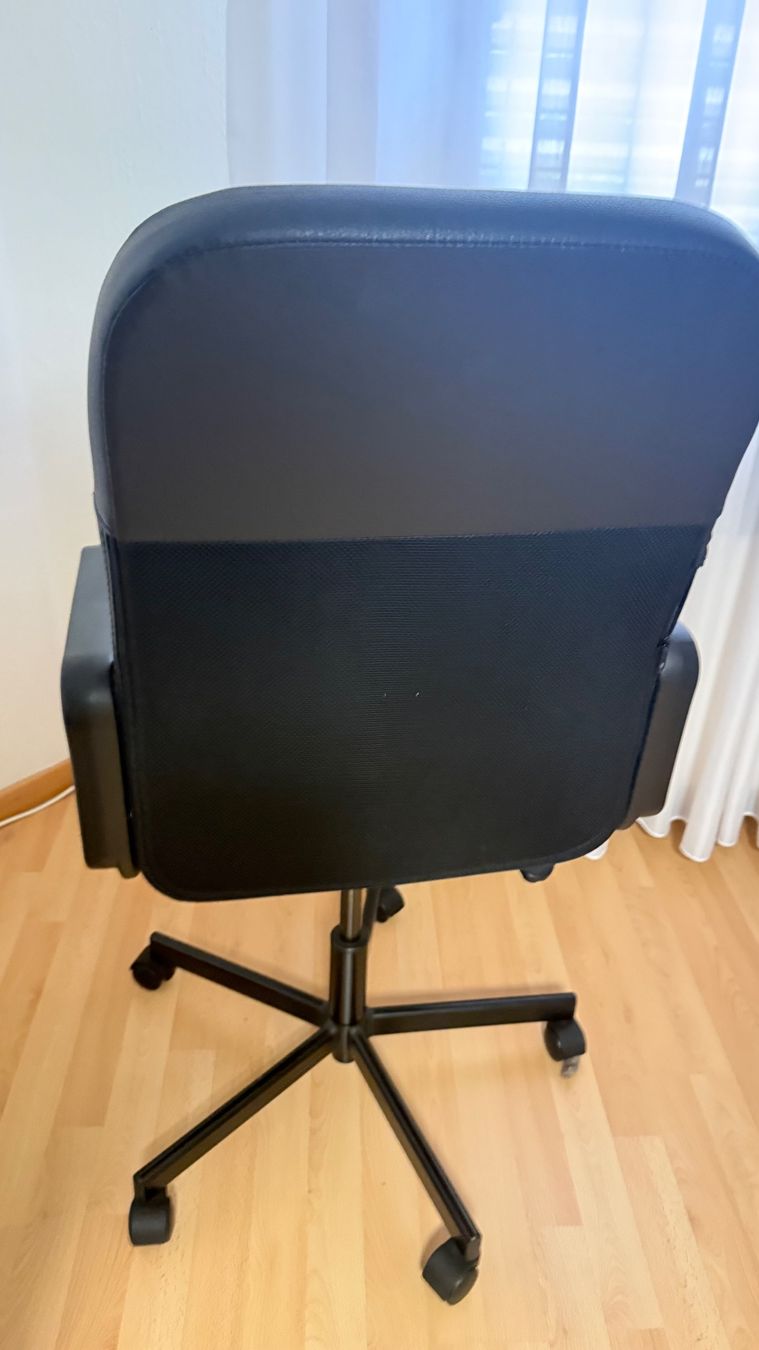 Ikea Chaises: Ikea Bürostuhl – D'occasion à Frauenfeld par DL91 1