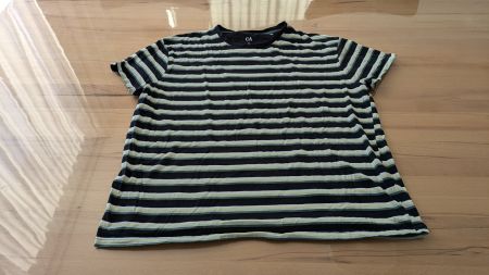 Gestreiftes T-Shirt - XL